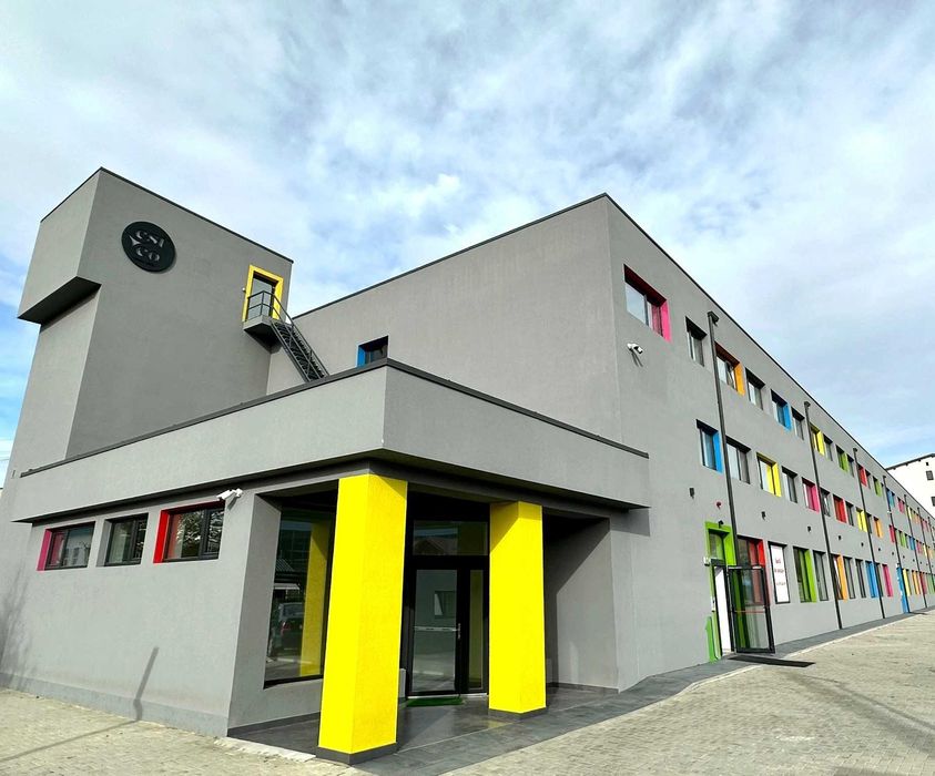 Spațiu comercial /showroom – Bd. Muncii | 300 mp | 2 parcari | PARTER