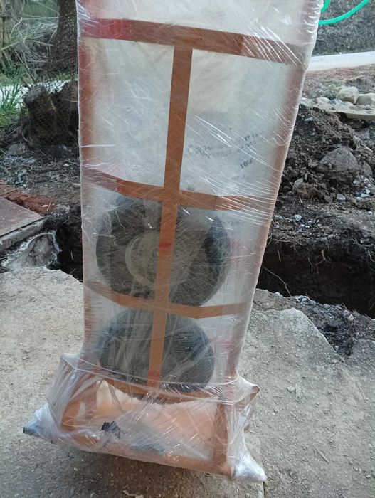 Продава се работна  количка