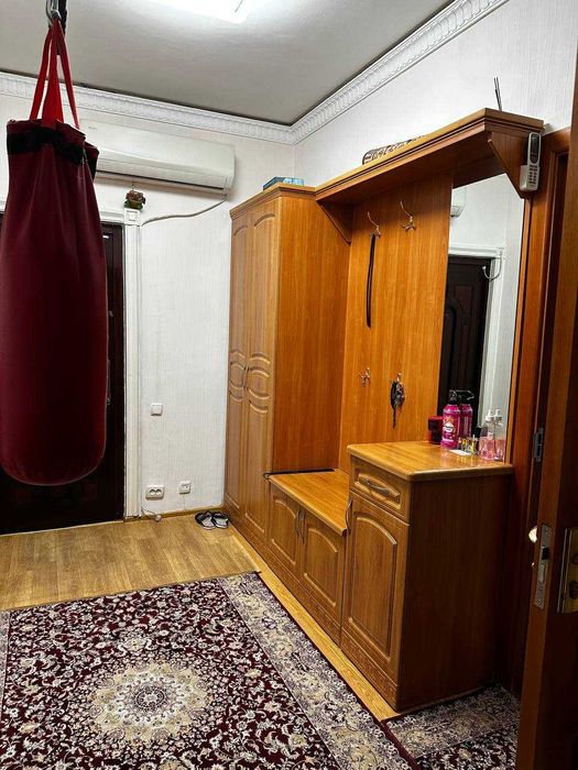 Продается 3-х комнатная квартира на Юнус-Абадском районе