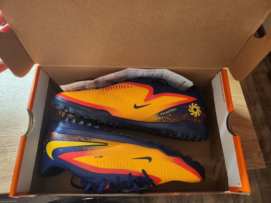 Бутони Nike Phantom 6 Erling