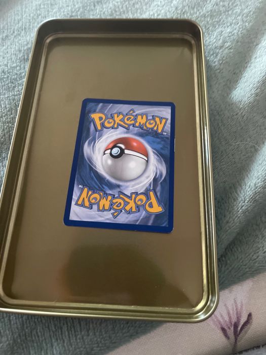 eu Aș vrea să public carduri pokemon