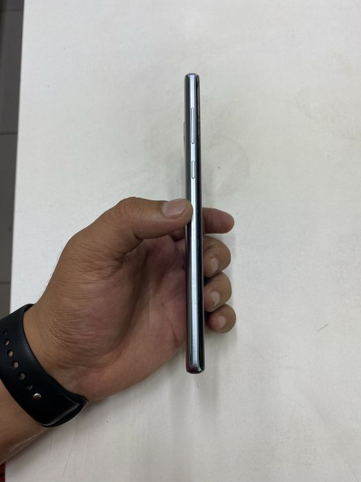 Samsung Note 9 (128GB)  видеальном состояний