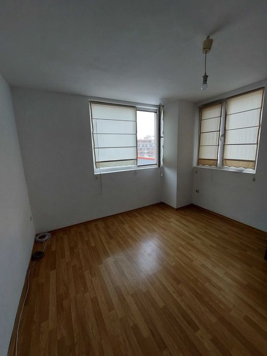 Продава се Тристаен апартамент в Благоевград, Запад - 100 кв.м за 1150 €/кв.м - Снимка #21