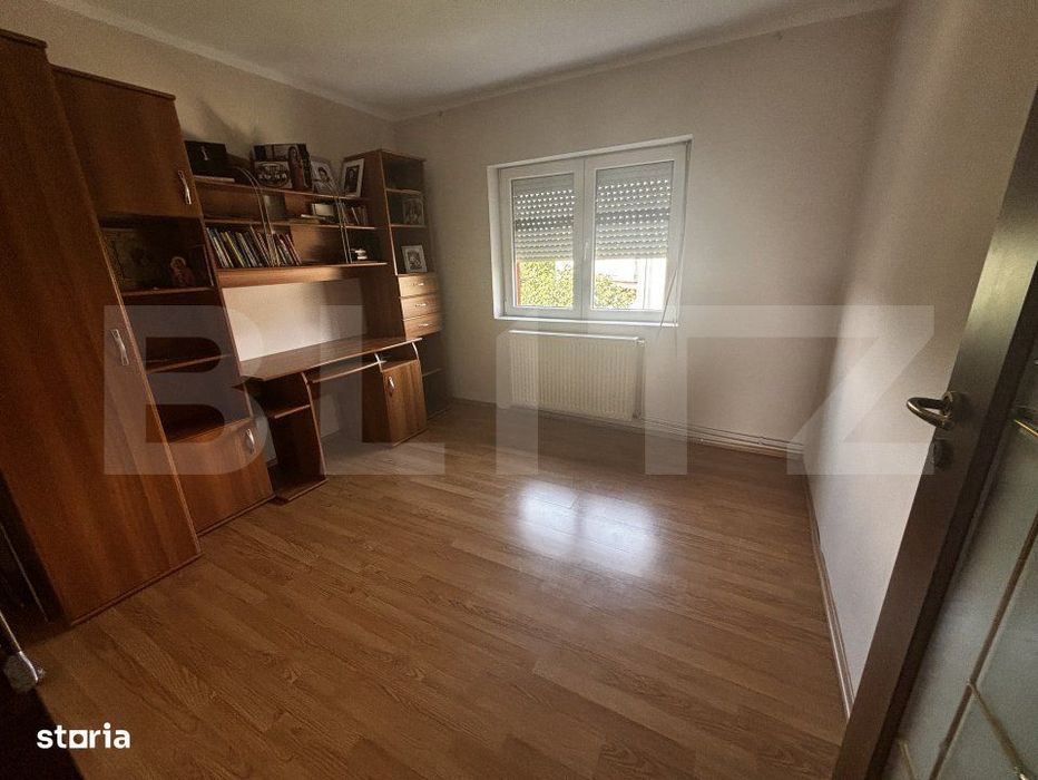 Apartament cu 3 camere, decomandat, 96 mp, zona Micro 16