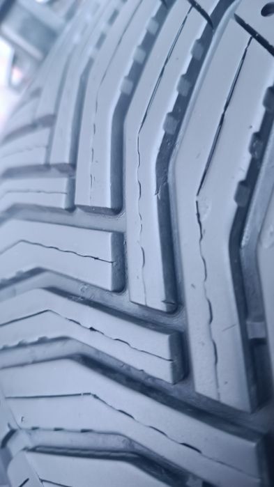 205/55/16 Michelin Дот 2323