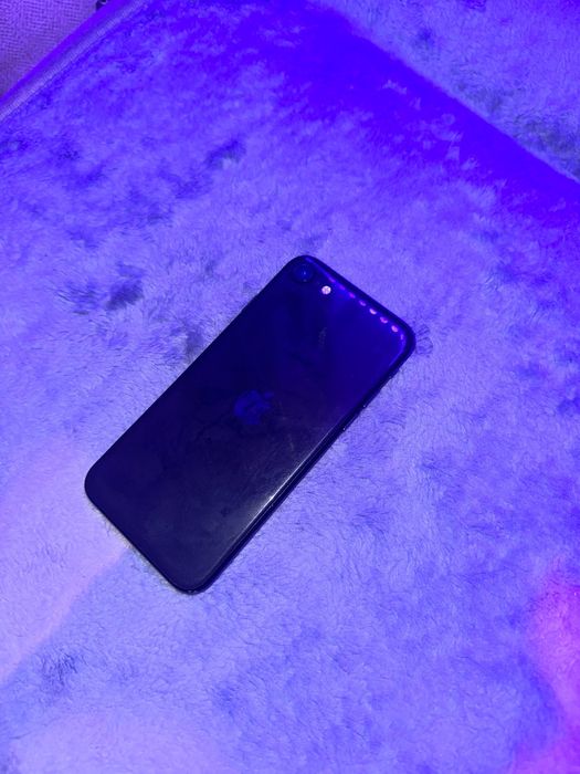 Iphone se2 64gb 75 akb
