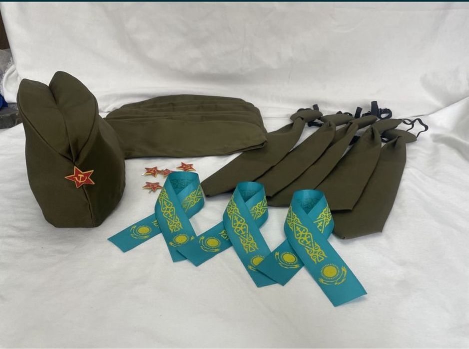 Пилотки военные на 9 мая