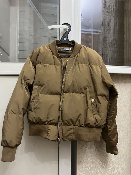 Продам женский бомбер
