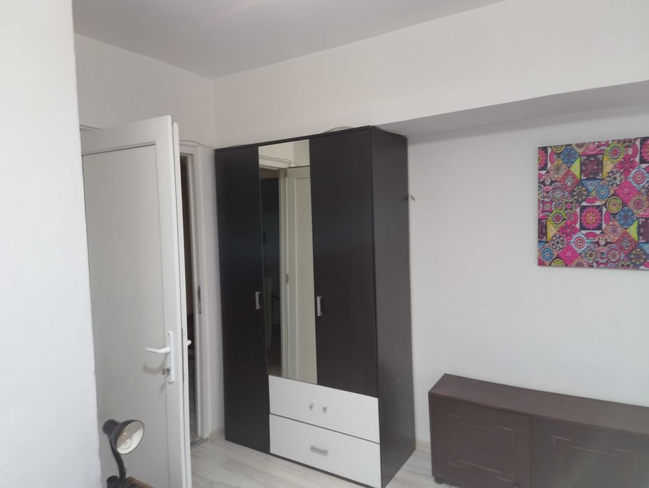 Inchiriez apartament Delfinariu