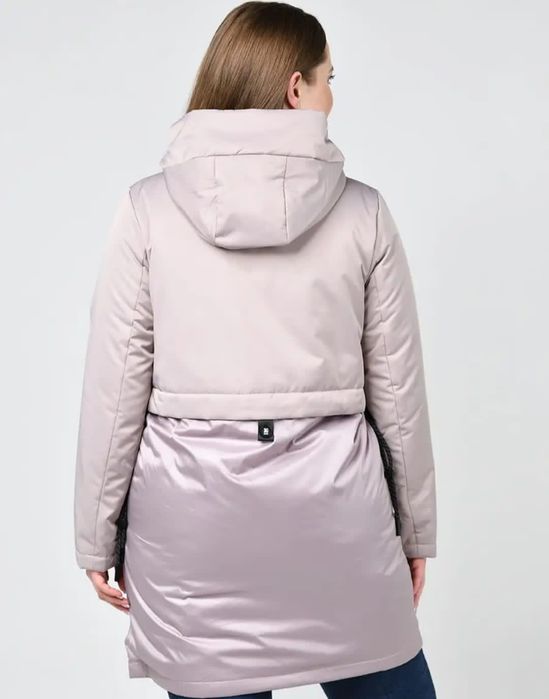 Женская куртка осень