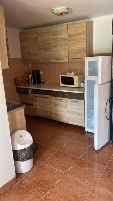 Închiriez 2 cabane ( ciubar optional] ptr evenimente.