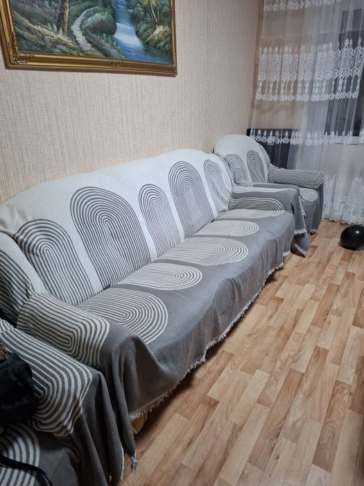 Диван с креслами