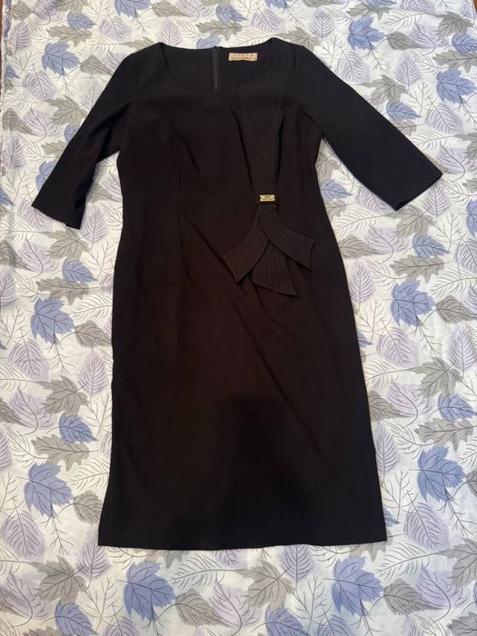 2 платья отличное состояние