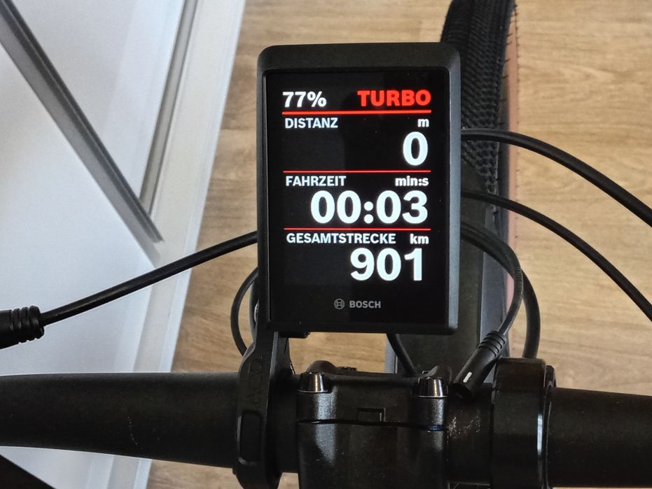 CUBE NULANE  R  C62  Electric Carbon