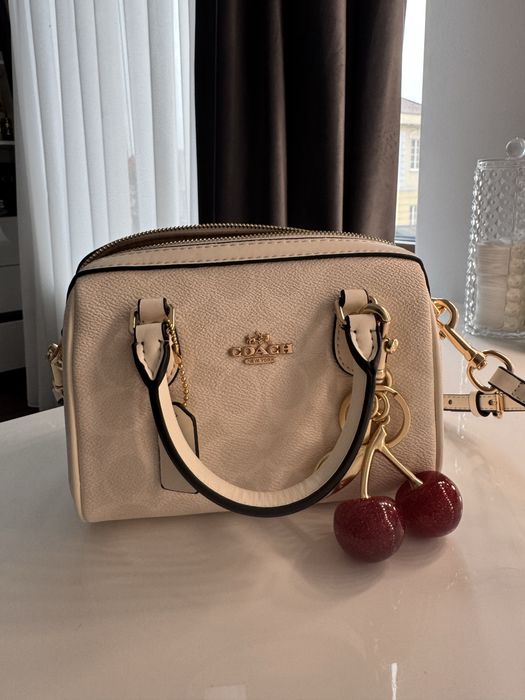 Geanta Coach cu accesoriu coach