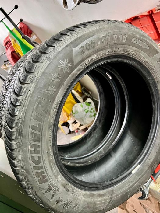 Anvelope Michelin 205 60 16 m s iarna