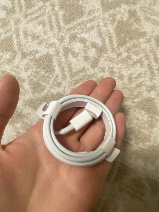 Адаптер для зарядки айфона