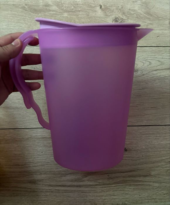 Кувшин tupperware