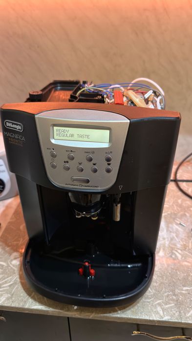 Кафемашина Delonghi Magnifica 4500