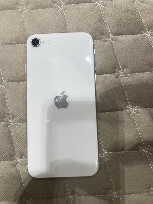 Iphone se 3 поколение