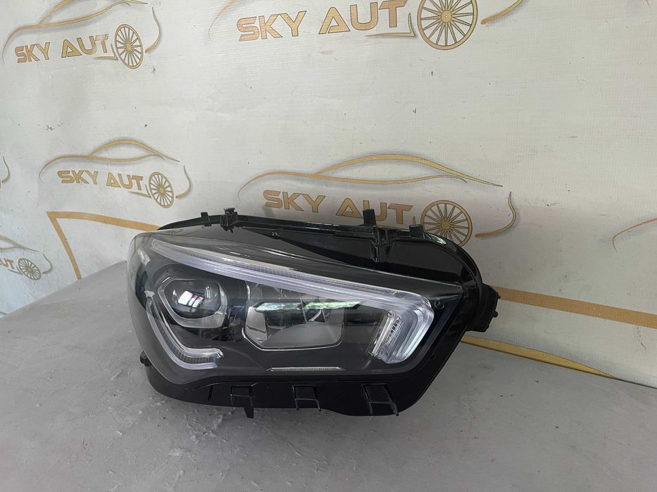 Far dreapta full led Mercedes CLA C118 dupa 2019 original