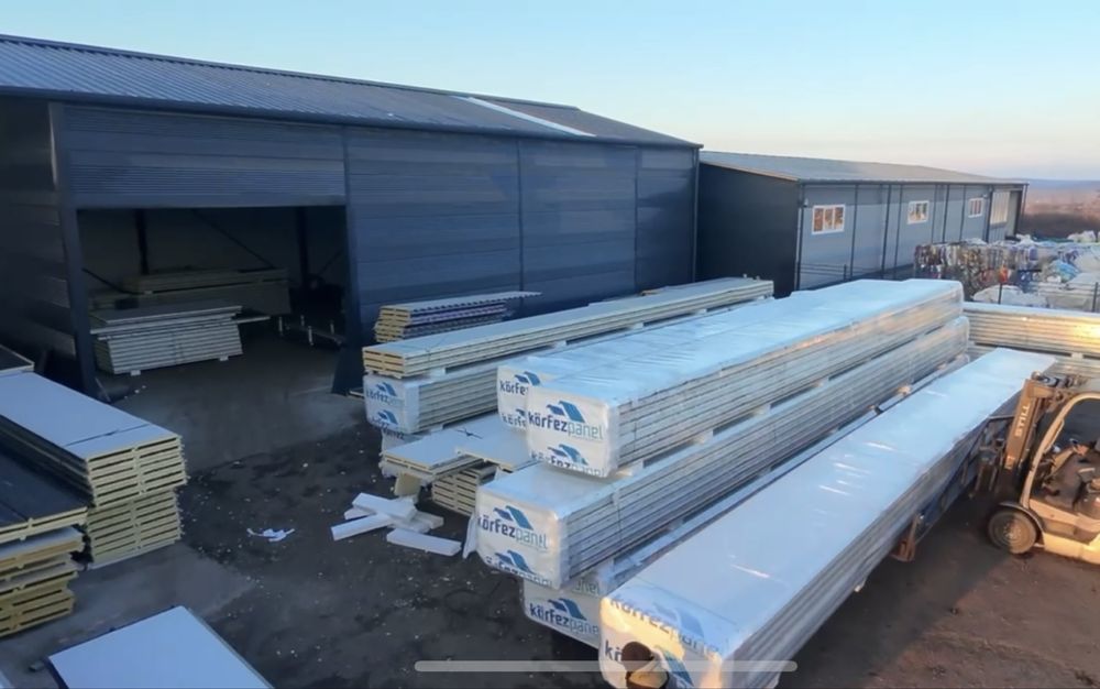 Panouri sandwich termoizolante Perete / Acoperis