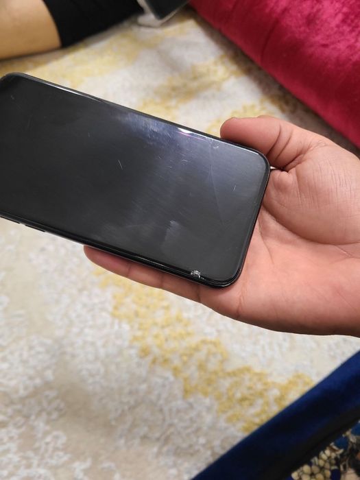 Iphone xr с гарантии