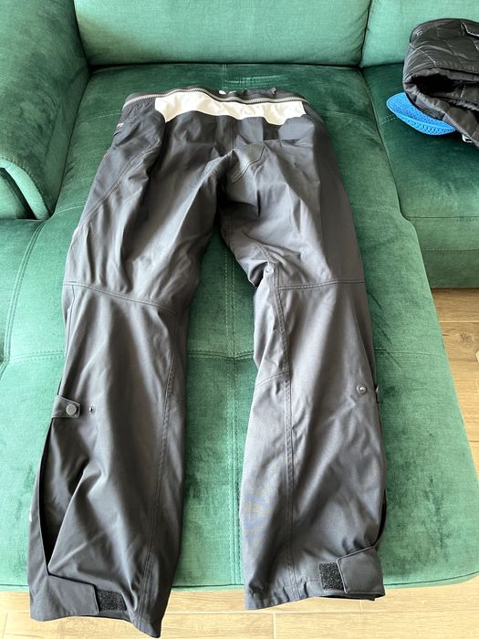 Vand pantaloni motocicleta Revit Horizon 3 H2O negri marimea L