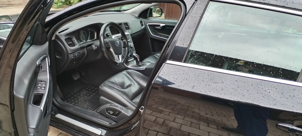 Volvo V60 plug - in - hybrid