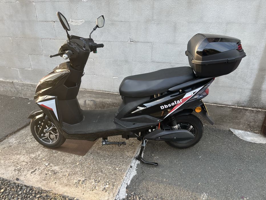 Vând scuter electric 1200w