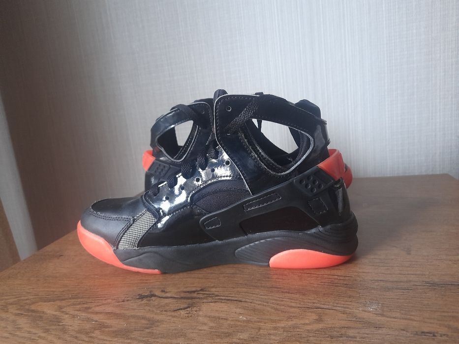 Nike Huarache маратонки 38 номер.