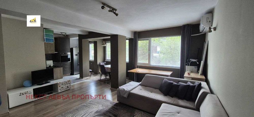 Продава се Тристаен апартамент в София, Горна баня - 93 кв.м за 2796 €/кв.м - Снимка #11