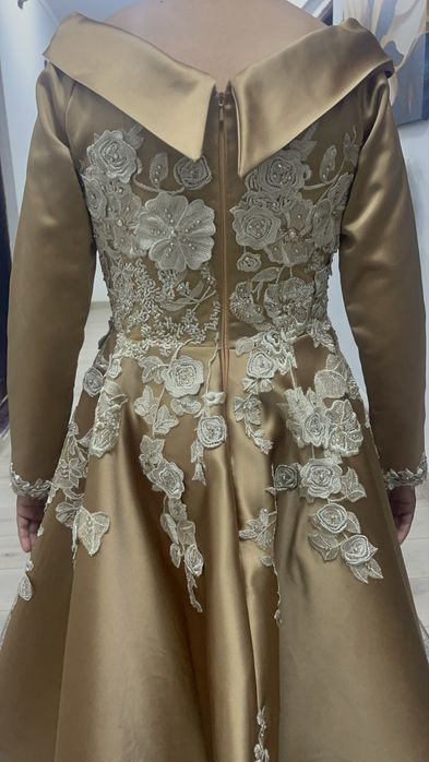 Rochie midi de sera