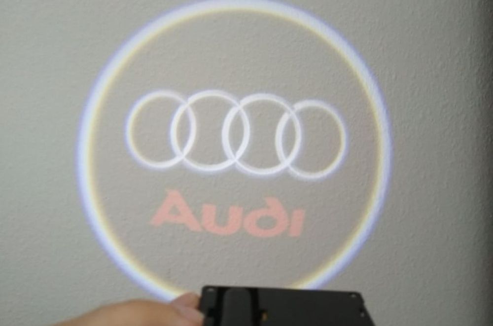 Holograma Proiector Logo VW, Audi, Subaru, Peugeot,  Dacia etc