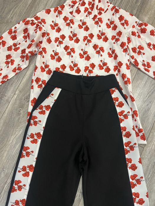 Костюм с панталон  и риза