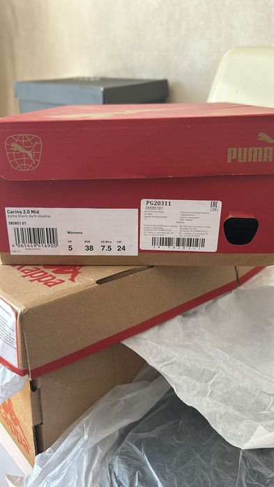 Продам мужские кроссовки