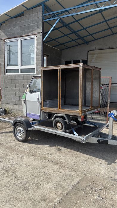 Piaggio Ape 50 - pentru cafea, prosecco sau bar mobil