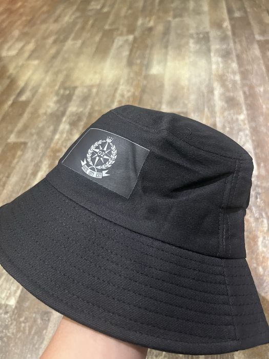 шапка идиотка team 02 bucket hat