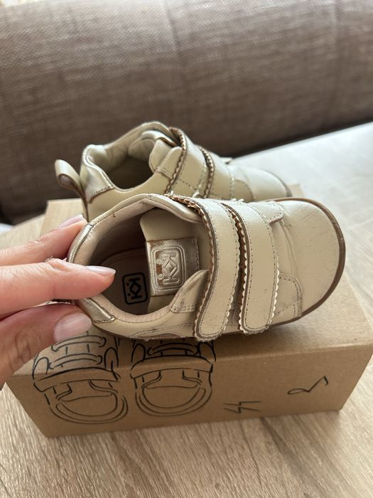 Обувки бебе Колев и Колев