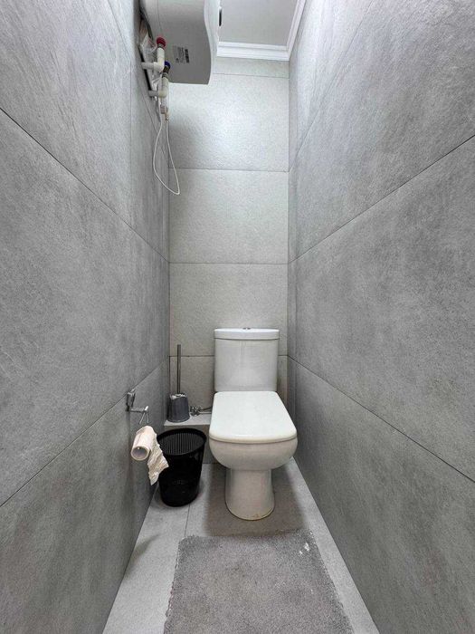 СРОЧНО Продам 2 комн квартира в Паркентский Ор-р Заправка Карвон!