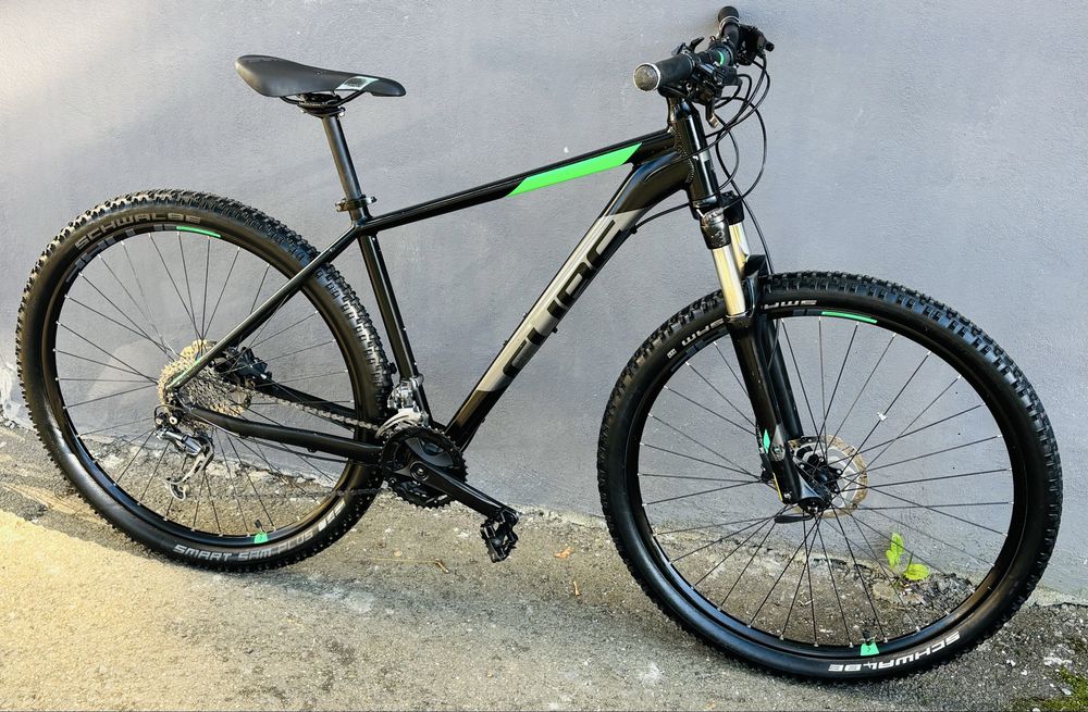 Bicicleta Mountain-Bike MTB CUBE Hardtrail marimea Mroti 29!