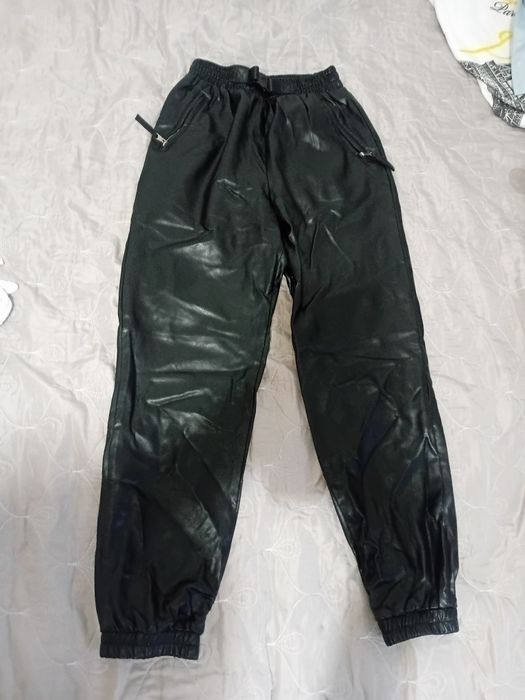 Продам джинсы не дорого