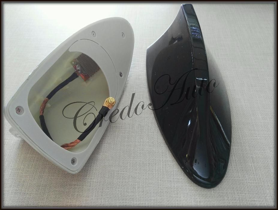 Промо!Автомобилна антена за таван Shark.(работеща)