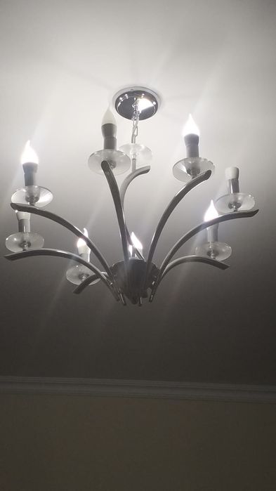 Двери хорошие 10тыс.