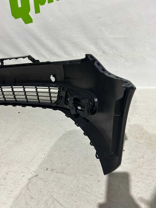 Bara fata Volkswagen Golf 6 Kombi completa cu grile fara proiector