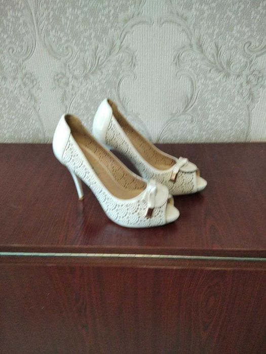 Туфли женские 38 размер