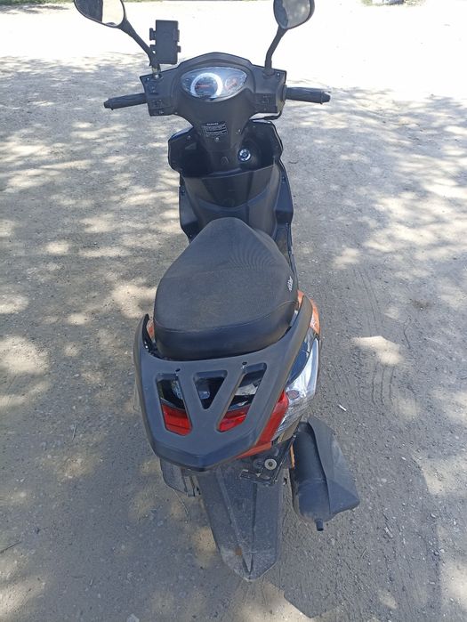 Скутер м8 продам