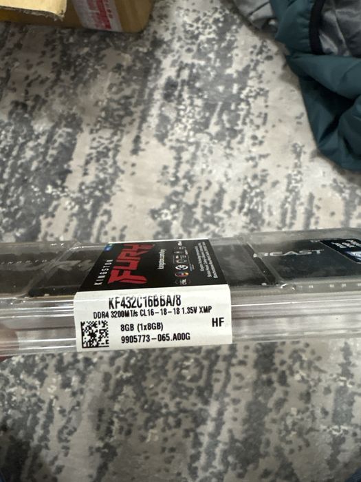 Комплектующий товарлар сатылады