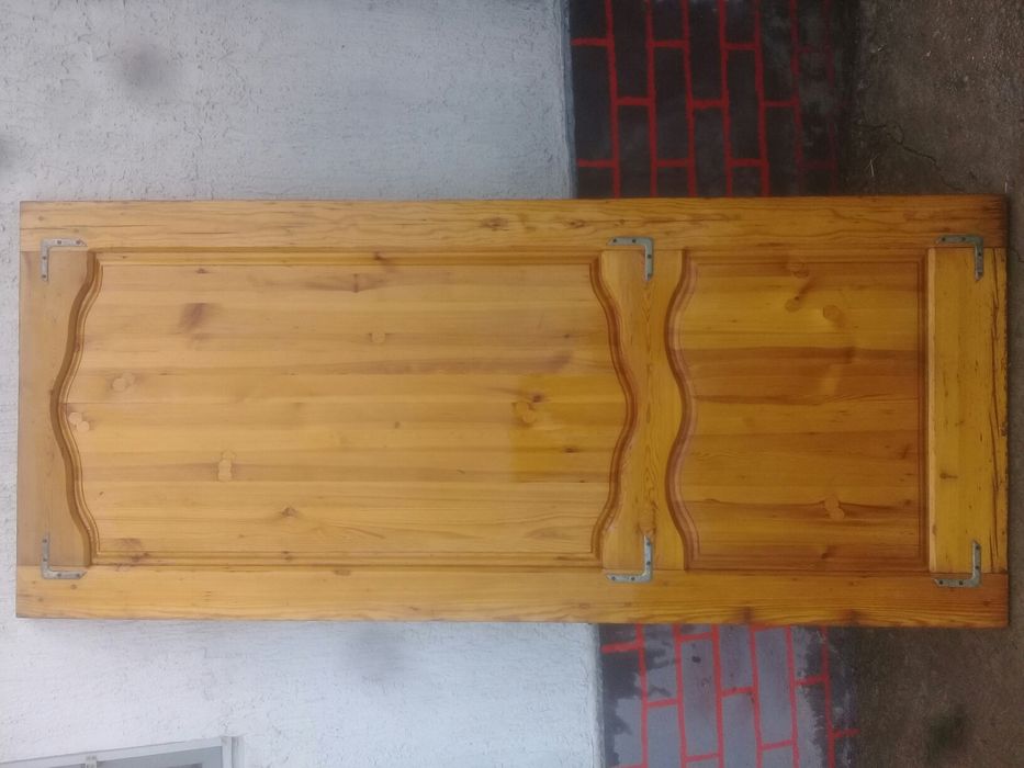 Дверь чистое дерево