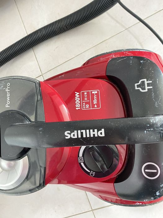 Подам пылесос Philips бу рабочий